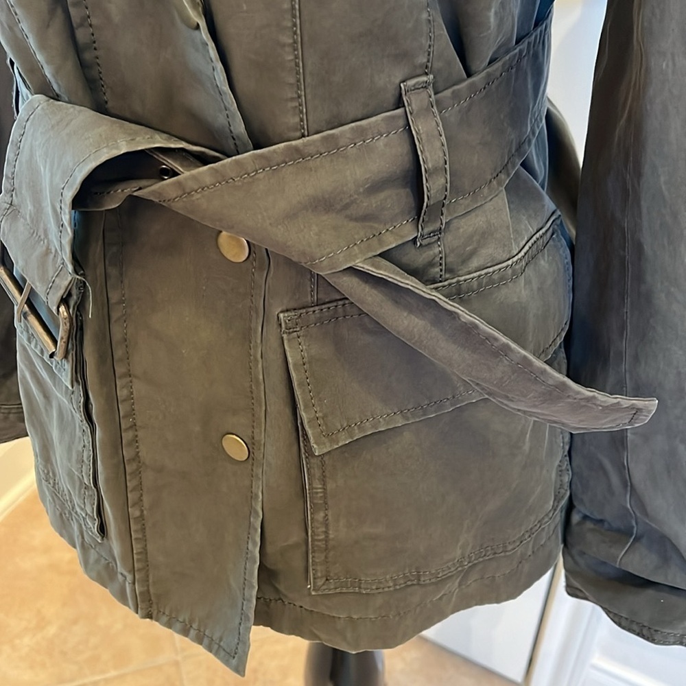 Banana Republic Heritage Collection - Picture 7 of 16